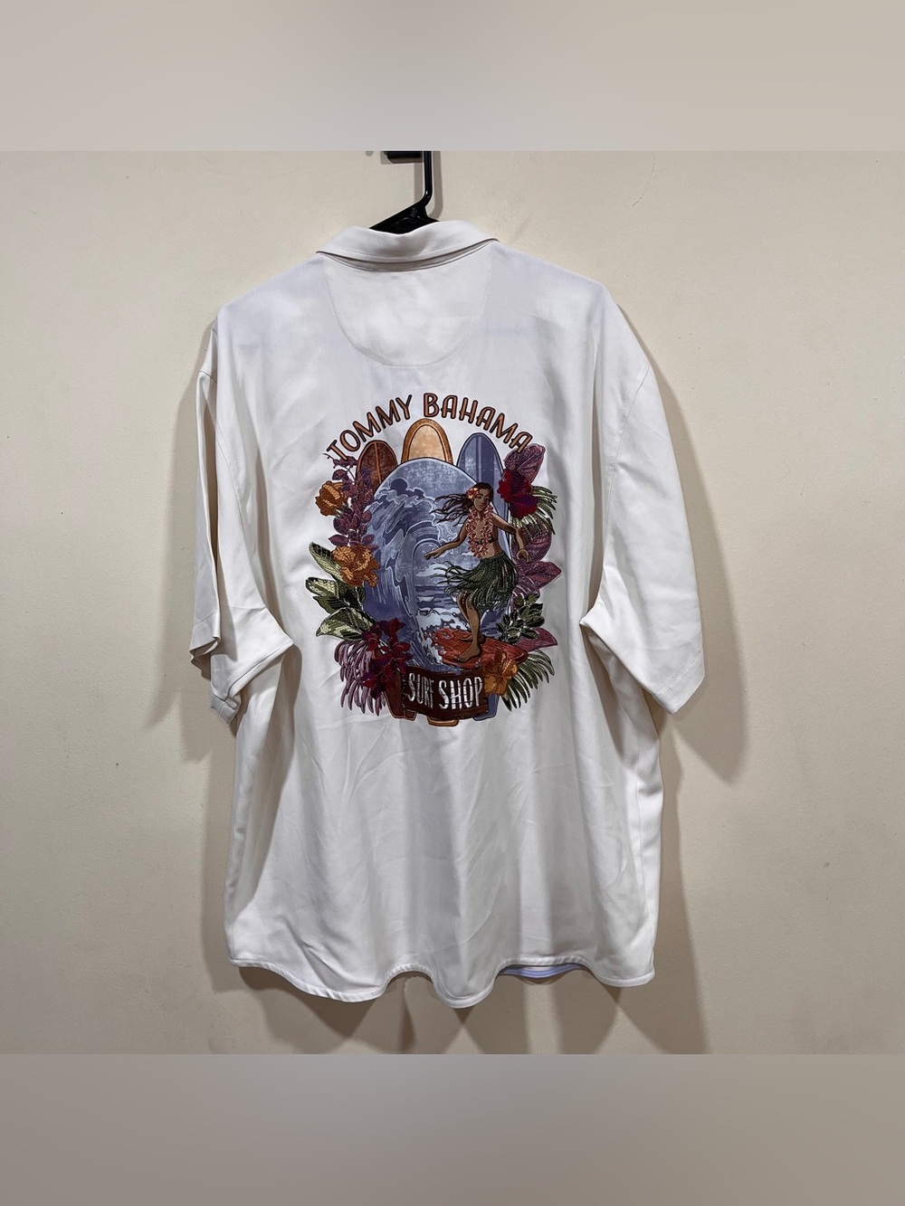 Tommy Bahama Embroidered Surf Shop Silk Camp Shirt size XL